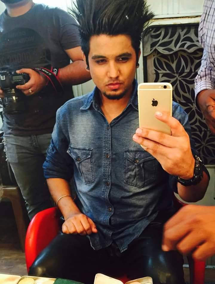 Punjabi Singer A Kay Taking Selfie