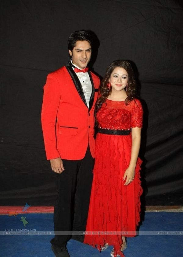 Ashish Kapoor With His Co Star