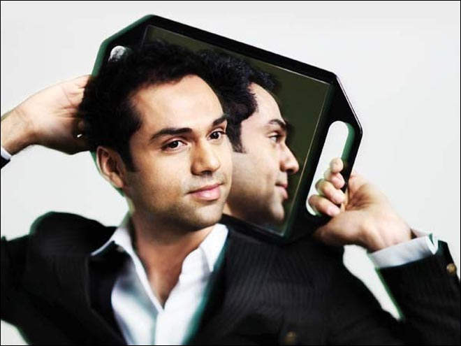 Abhay Deol Holding Mirror