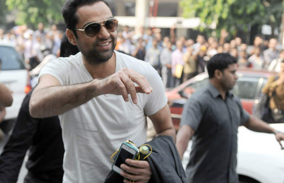 Bollywood Actor Abhay Deol Awesome Pic