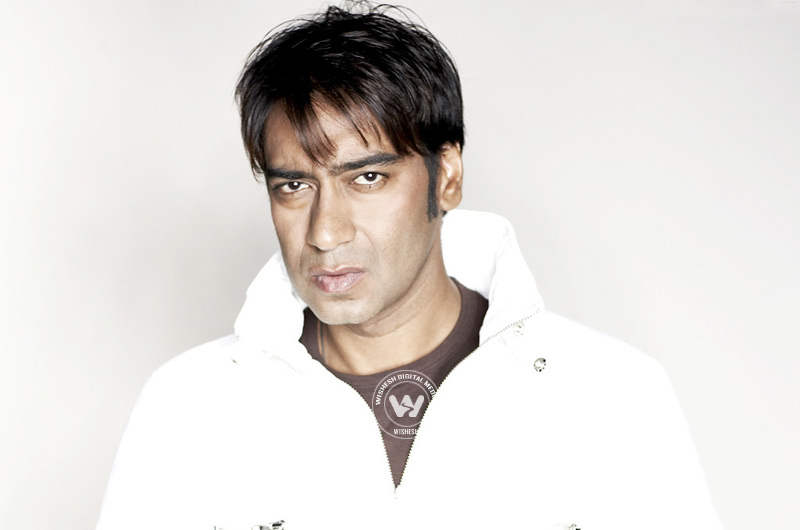 Actor Ajay Devgan Looking Nice