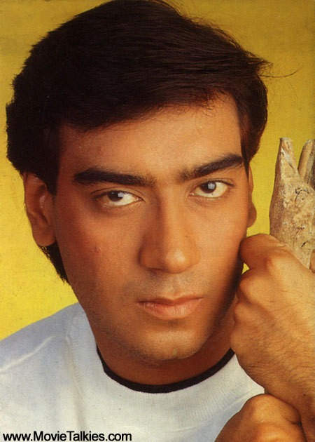 Old Picture Of Ajay Devgan