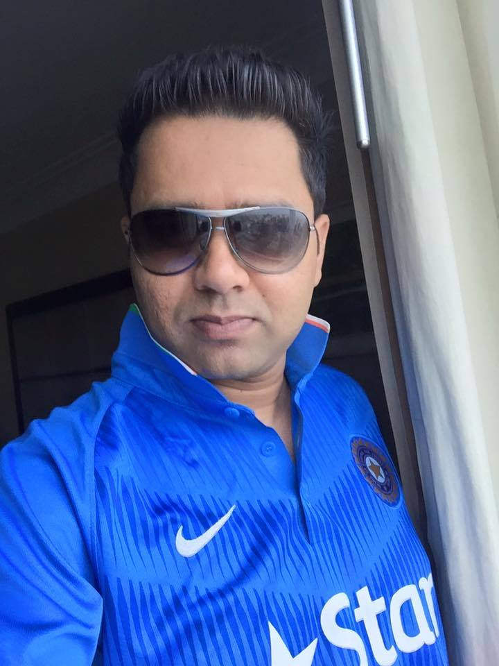 Akash Chopra Spiky Haircut
