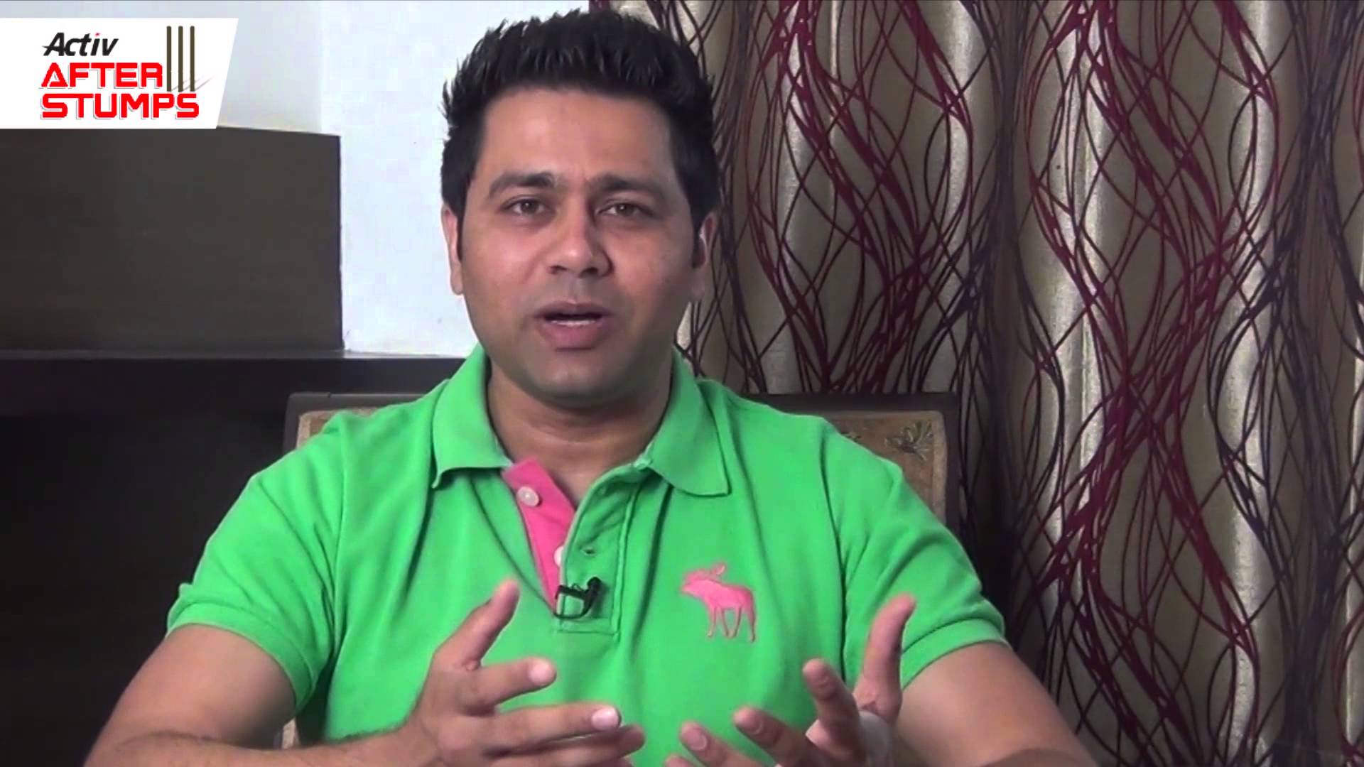 Akash Chopra Wearing Green T-shirt