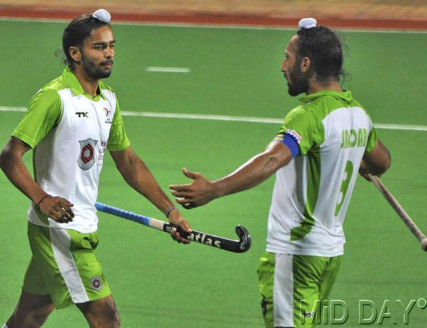 Akashdeep Singh In Green Hockey Dress