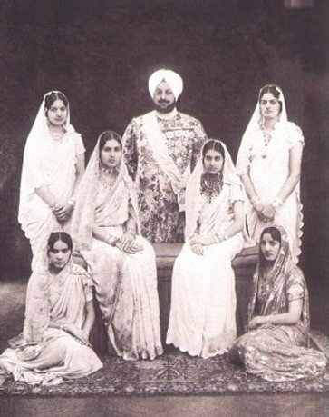 Bhupinder Singh With His Wifes