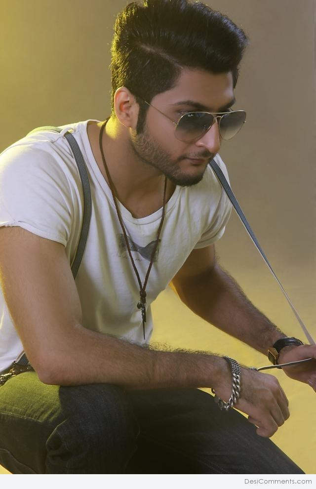Bilal Saeed Singer