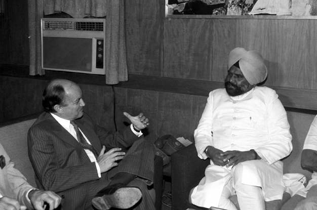 Buta Singh Talking With Other