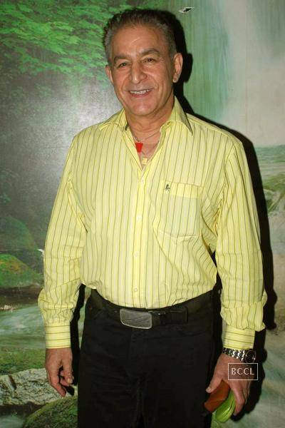 Dalip Tahil In Formal Outfit