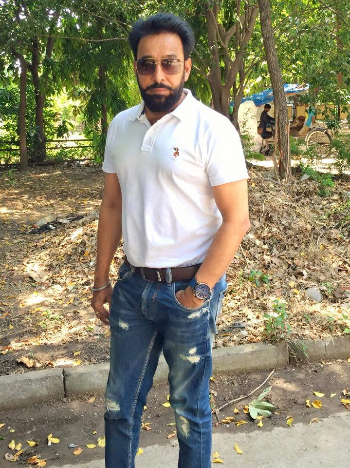 Darshan Aulakh In White T-shirt And Blue Jeans