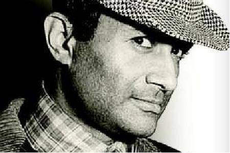 Close Up Face Pic Of Dev Anand