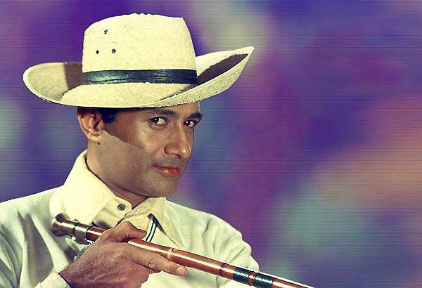 Dev Anand In White Hat