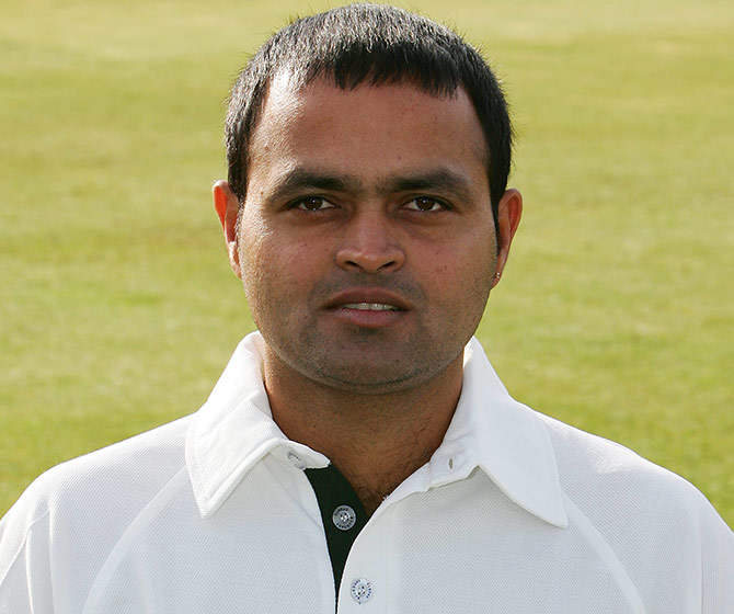 Indian Cricketer - Dinesh Mongia
