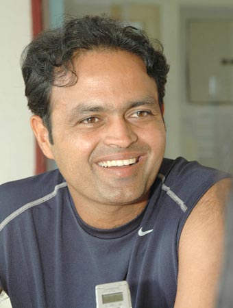 Smiling Image Of Dinesh Mongia