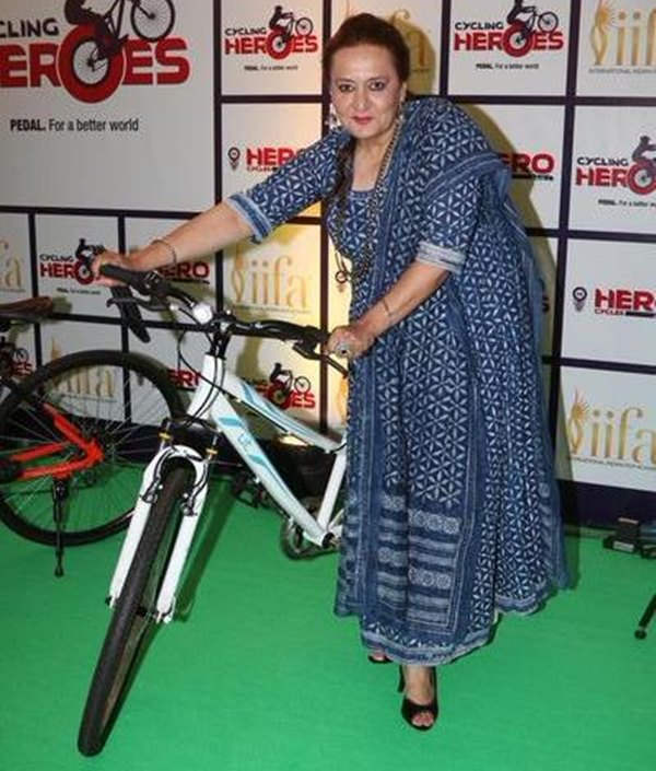Dolly Ahluwalia  With Cycle