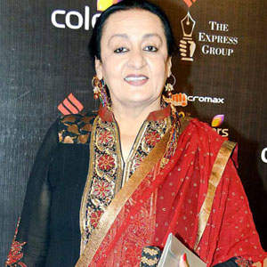 Dolly Ahluwalia Looking Beautiful In Picture