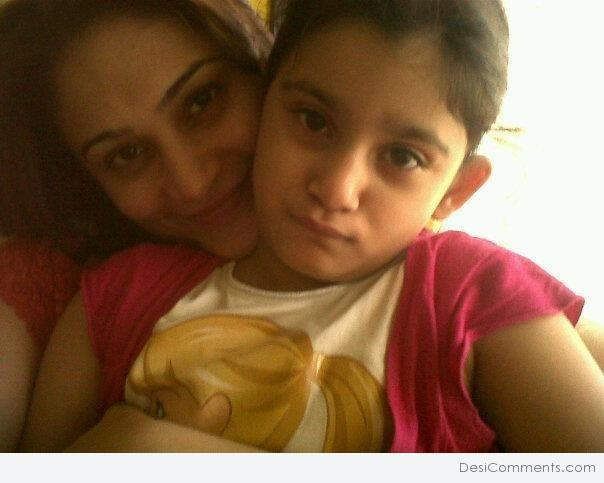 Eva Grover With Daughter