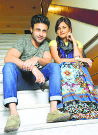 Gaurav Kakkar Sitting On Staris With Girl