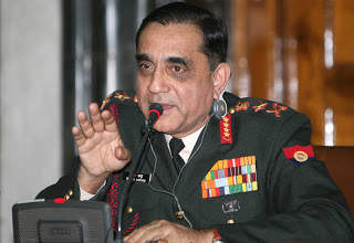 General Deepak Kapoor On Mic