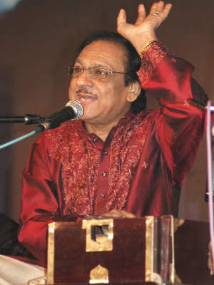 Picture Of Singer Ghulam Ali
