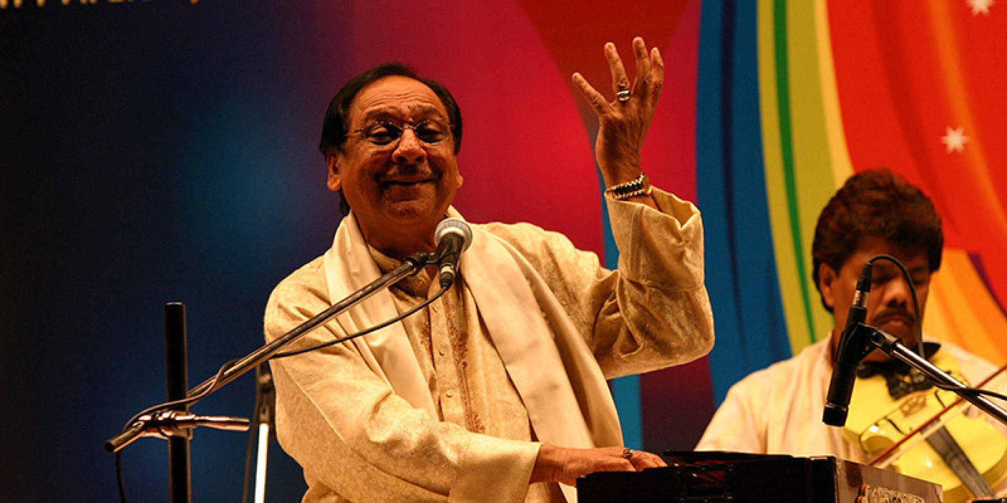 Singer Ghulam Ali Photo