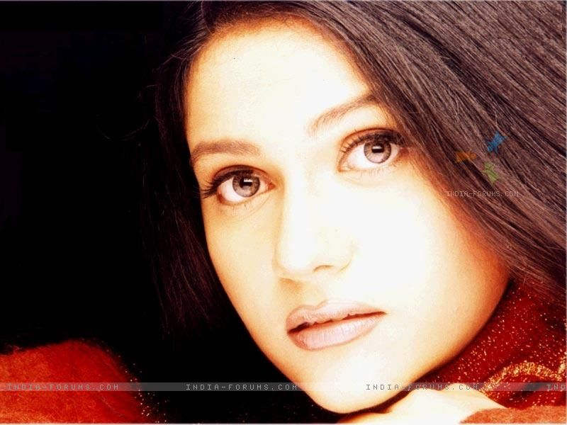 Actress Gracy Singh Closeup
