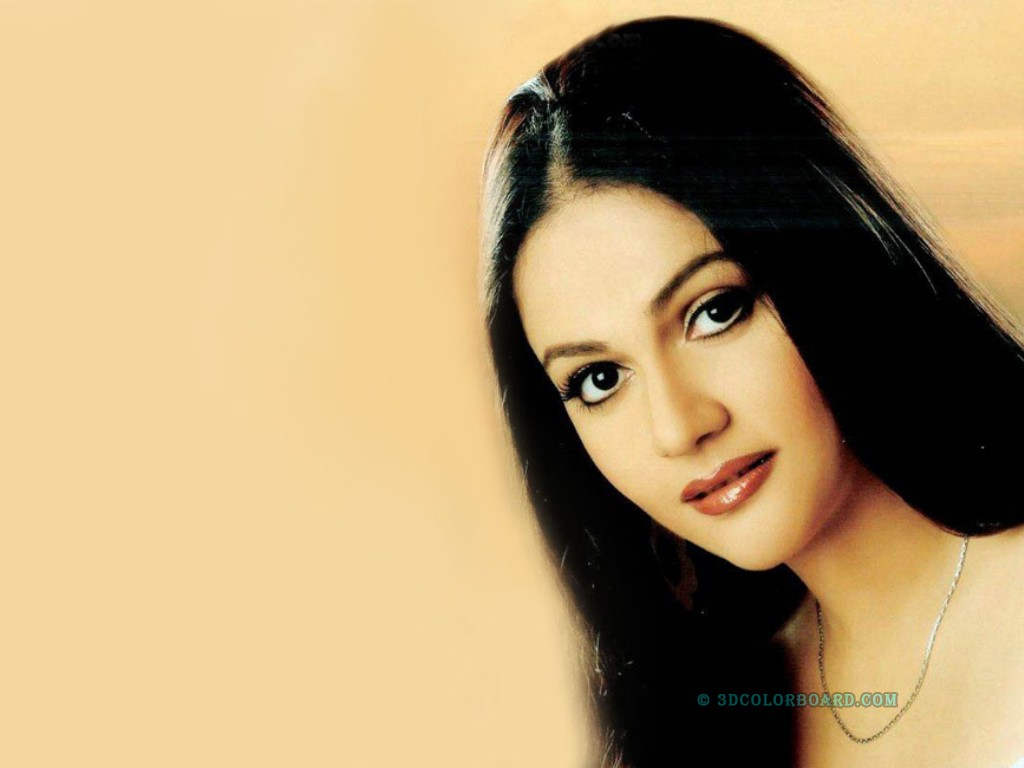 Actress Gracy Singh Image
