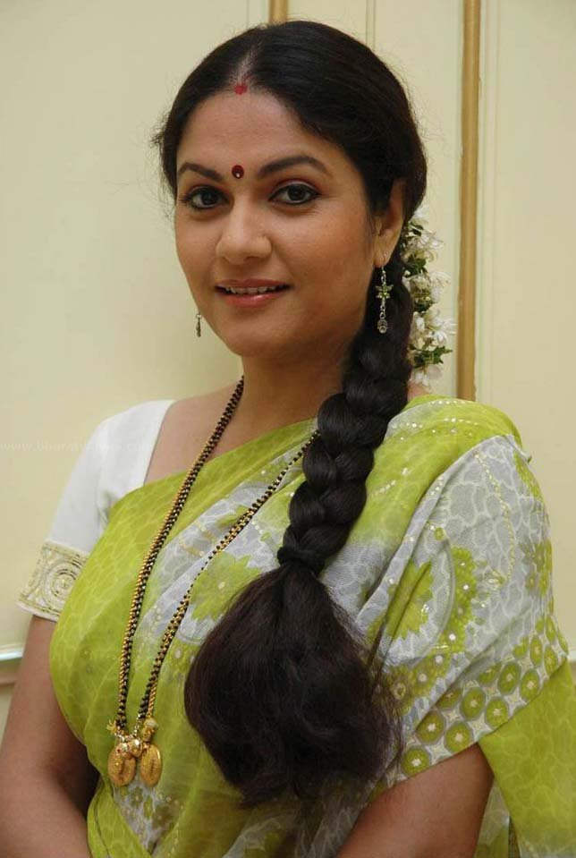 Gracy Singh Bollywood Famous Actress