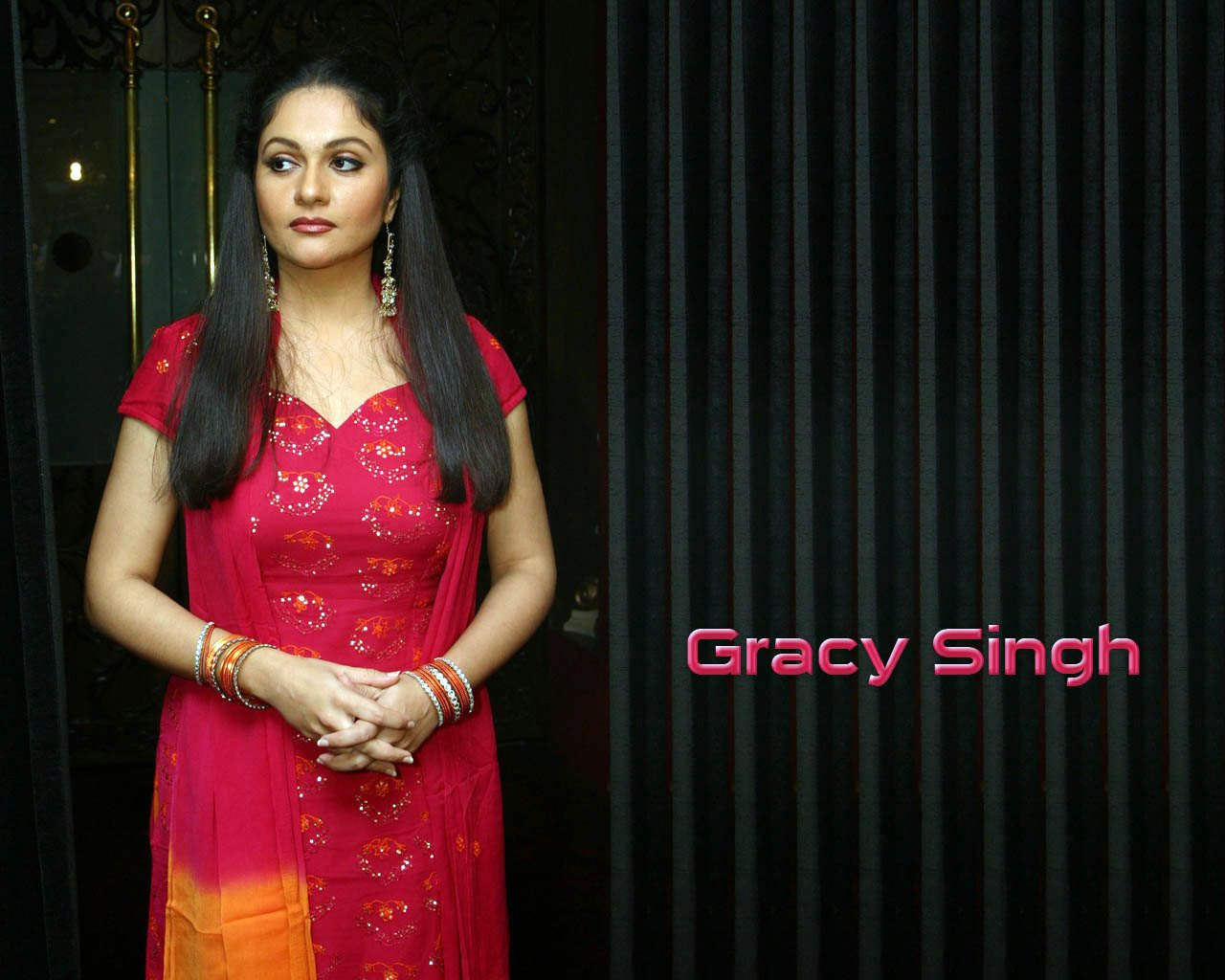 Gracy Singh In Red Suit