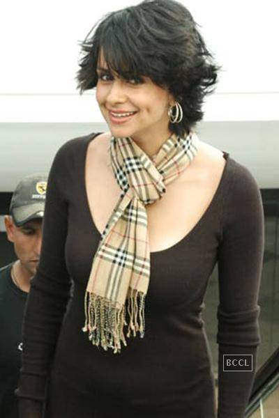 Gul Panag Stylish Actress