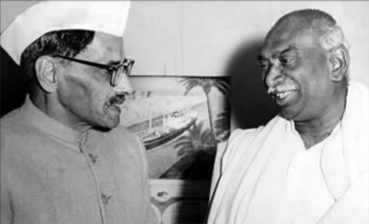 Gulzarilal Nanda And Other Politician