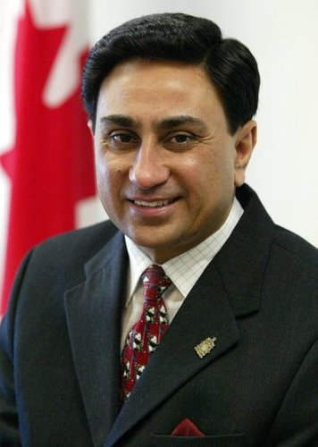 Picture Of Gurmant Grewal