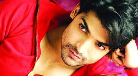 New Style Of Actor Gurmeet Chaudhary