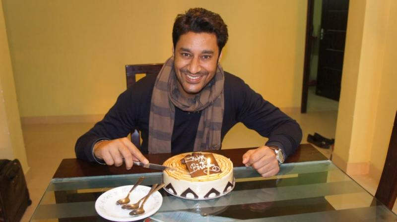 Harbhajan Mann With Birthday Cake
