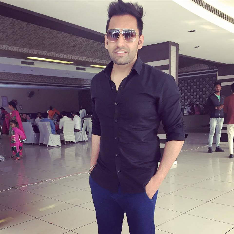 Harf Cheema Wearing Casual Outfit