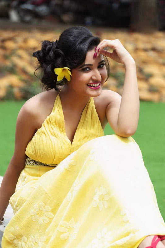 Harinakshi Wearing Yellow Dress