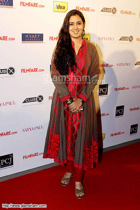 Harshdeep Kaur Wearing Red Suit