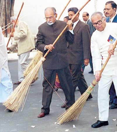 Indian Politician Inder Kumar Gujral
