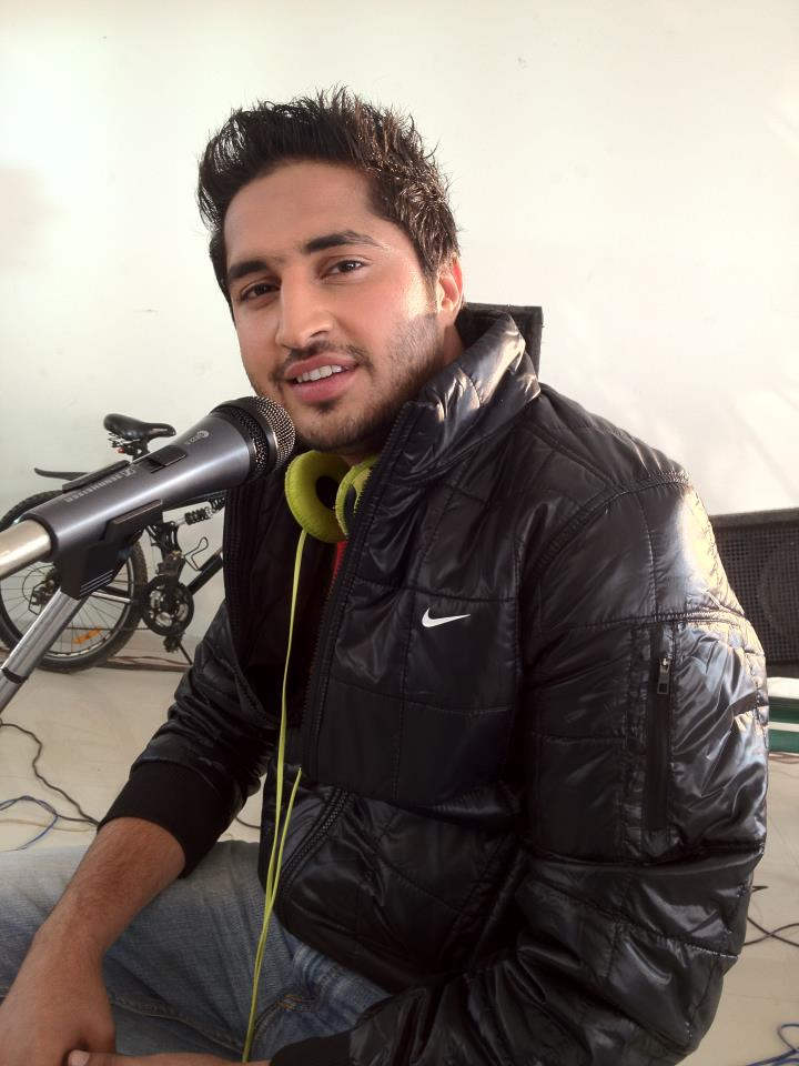 Jassi Gill On Mike