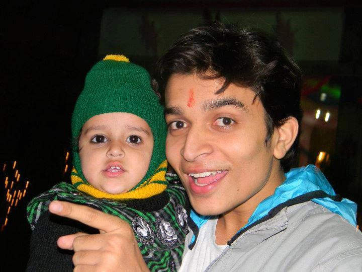 Jatin Sharma With Cute Kid