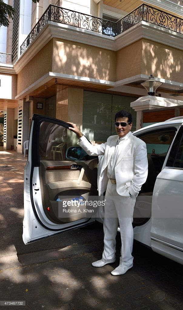 Jeetendra With His Car