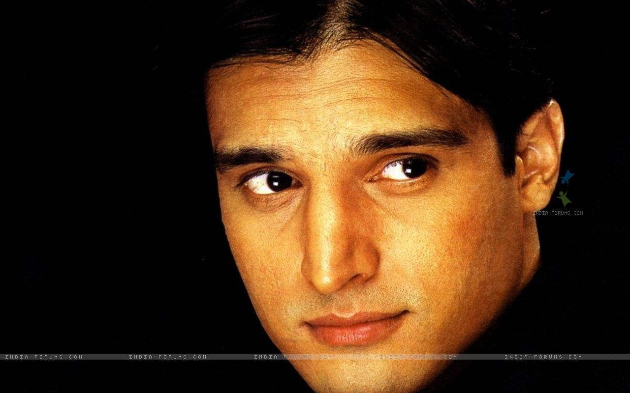 Close Up Face Pic Of Jimmy Shergill