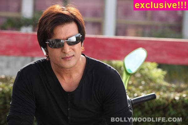 Jimmy Shergill Looking Handsome