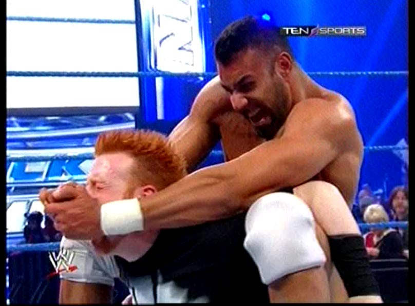 Jinder Mahal Fighting With Sheamus