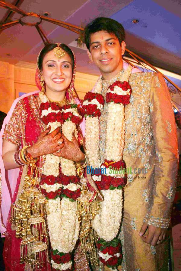 Juhi Babbar Marriage Pic