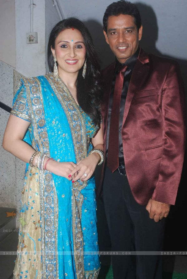 Juhi Babbar With Her Husband