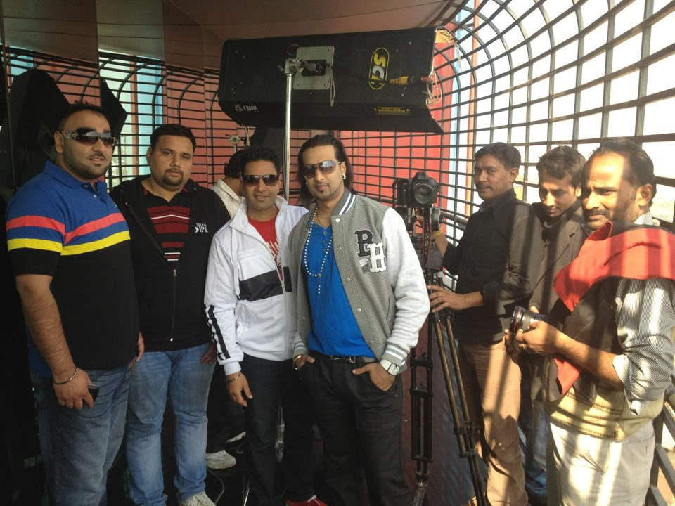 Kamal Heer With His Team