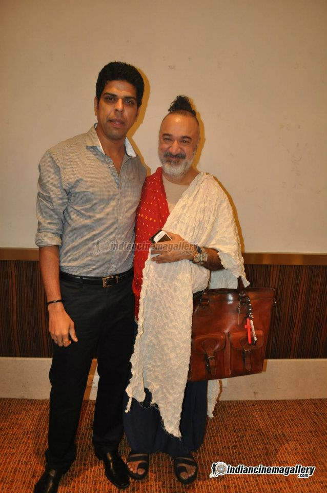 Kanwaljit Singh With Friend Pic