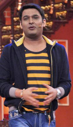 Kapil Sharma Looking Good In Black Jecket