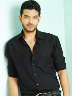 Karan Kundra In Black Shirt